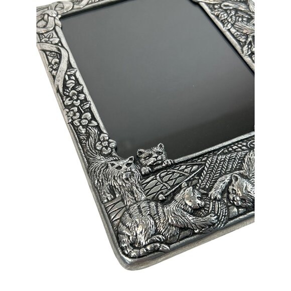 Vintage Arthur Court Pewter Picture Frame Cats Kittens for 4.5x6.5 in - Picture 3 of 12